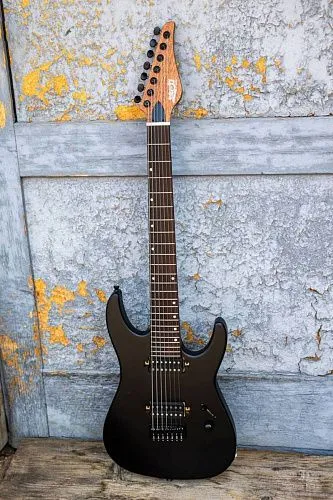 JET JS-507 BK Электрогитара 7-ми струнная, Superstrat.