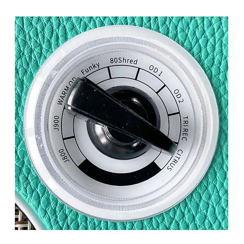 Mooer DH04 Hornet 15 Green Комбоусилитель.